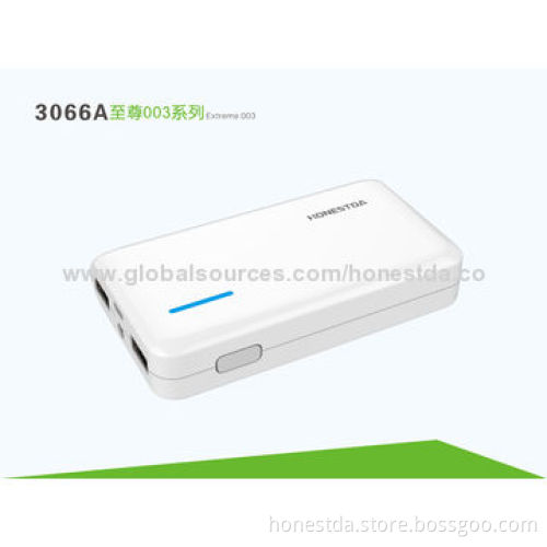 Dual-USB Output 6,600mAh Backup Battery/Power Bank